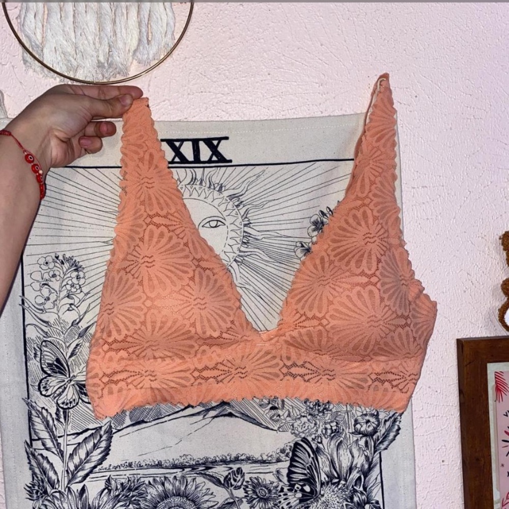 Danskin Coral Lace Bralette